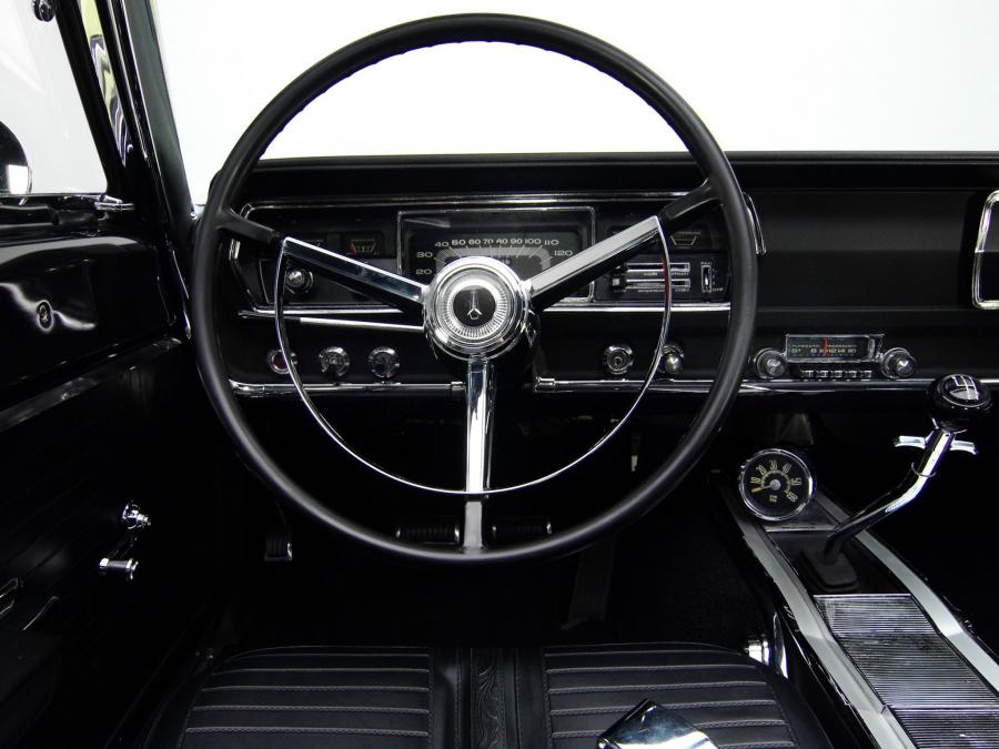  Plymouth Belvedere GTX 426 Hemi Convertible 1967 года  (фото 7 из 11)